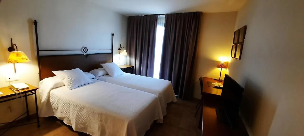 Hotel Sant Jordi Montbrió del Camp
